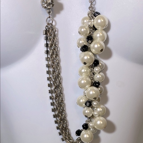 White House Black Market Silver Tone Cream and Black Asymmetrical Necklace - Picture 2 of 9